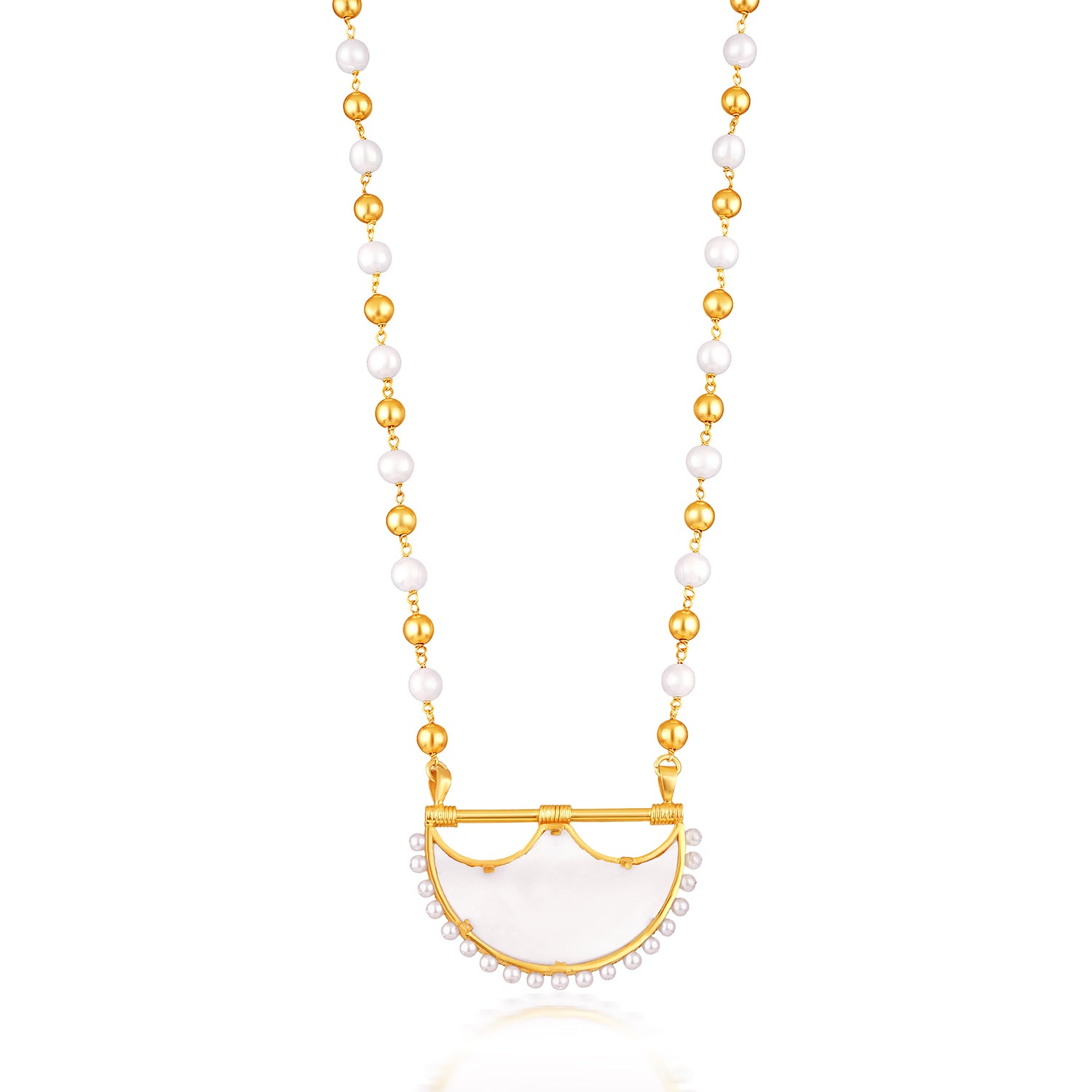 The Nacre Moissanite Suite