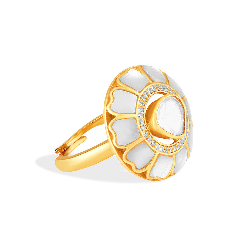The Moissanite Nacre Bloom