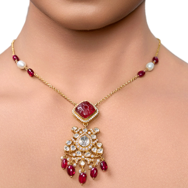 The Crimson Halo Necklace